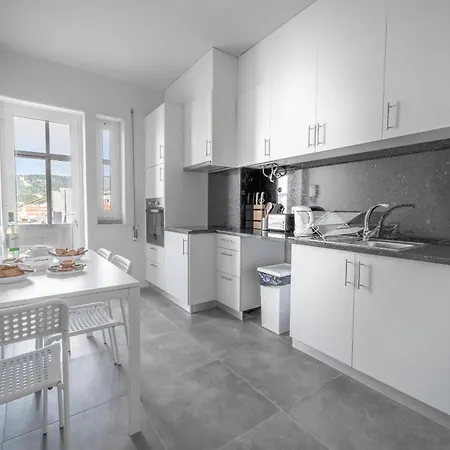 Elisio De Moura - T5 Ideal Familias - Apartmán *