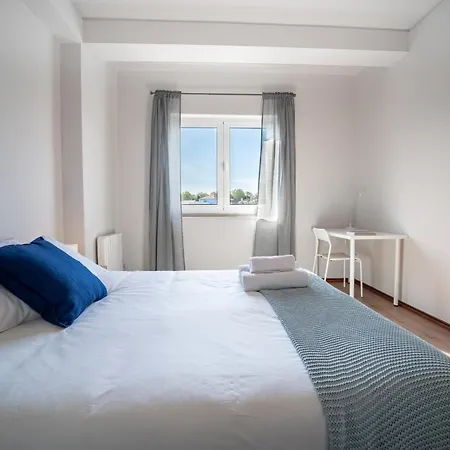 Elisio De Moura - T5 Ideal Familias - Braga