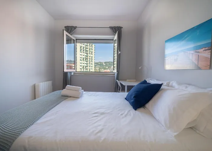 Elisio De Moura - T5 Ideal Familias - Appartement Braga