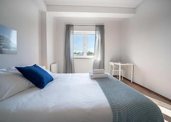 Elisio De Moura - T5 Ideal Familias - Braga